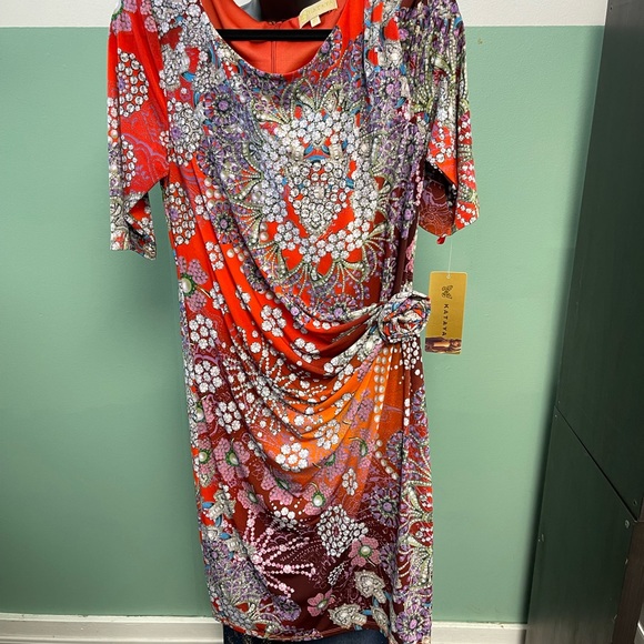 Dresses & Skirts - Red Multiple Color Dress